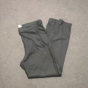 Elle Charcoal slim fit gray faux tweed Leggings. Stretchy and faux pockets